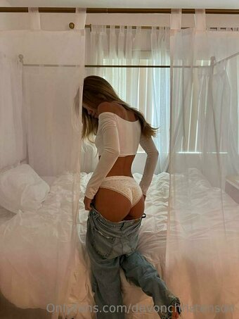 Devon Christenson / devonchristenson Nude Leaks Photo 12
