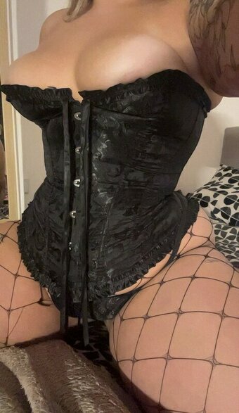 Devon Isobel / devisobel005 Nude Leaks OnlyFans Photo 3