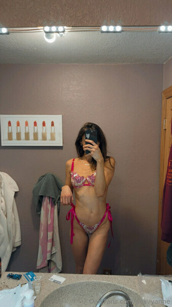 Devvyanne / devvvyyanne / devweebs / devyanneweebs Nude Leaks OnlyFans Photo 21