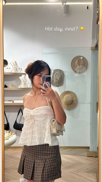 Devytha Maharani / devie.diaries Nude Leaks Photo 5