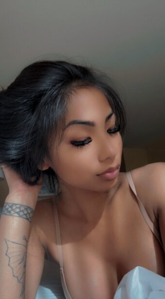 Dezlynm / Lilmamadezlyn Nude Leaks Photo 19