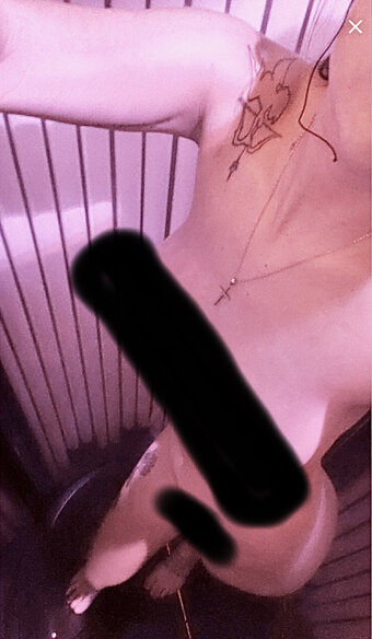 DezSomething / https: Nude Leaks OnlyFans Photo 10