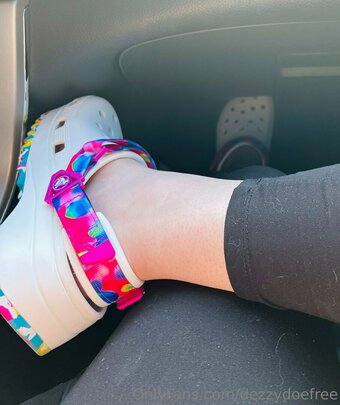 dezzydoefree Nude Leaks Photo 8