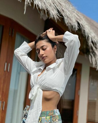 Dhanashree Nude Leaks Photo 5