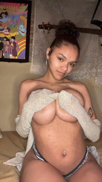 Diamondsharee / Aheadburke521 Nude Leaks OnlyFans Photo 3