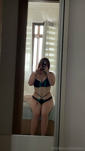 didiixx Nude Leaks Photo 10