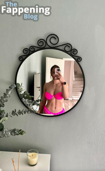 diedoreenz Nude Leaks Photo 12