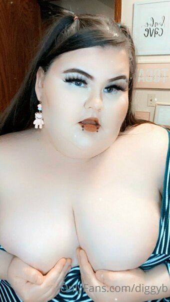 Diggy B / diggyb / diggywantsthed / digsandzaza Nude Leaks OnlyFans Photo 2