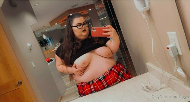 Diggy B / diggyb / diggywantsthed / digsandzaza Nude Leaks OnlyFans Photo 3