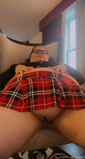 Diggy B / diggyb / diggywantsthed / digsandzaza Nude Leaks OnlyFans Photo 4