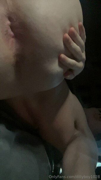 dillyboy1028