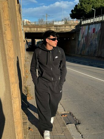 dimitrysimonit Nude Leaks Photo 16