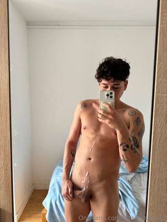 dimitrysimonit Nude Leaks Photo 24