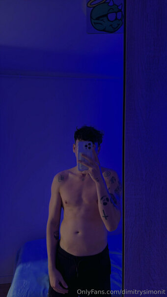 dimitrysimonit Nude Leaks Photo 25