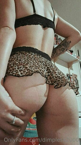 dimplesx2000 Nude Leaks Photo 24