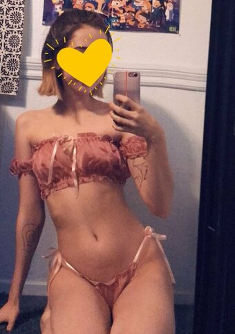 Dinkhoe / dinkh0e Nude Leaks Photo 26