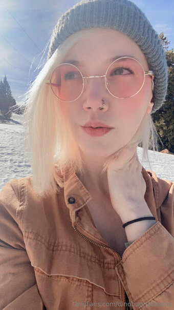 dinobuggasaurus Nude Leaks Photo 11