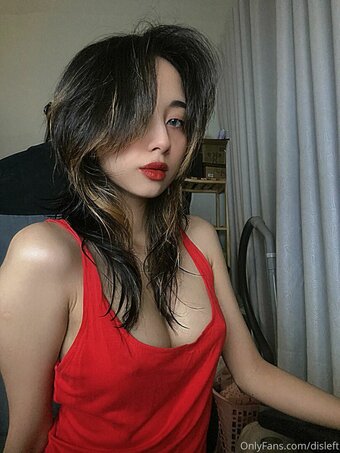 Disleft / Mercury Nguyen Nude Leaks OnlyFans Photo 22