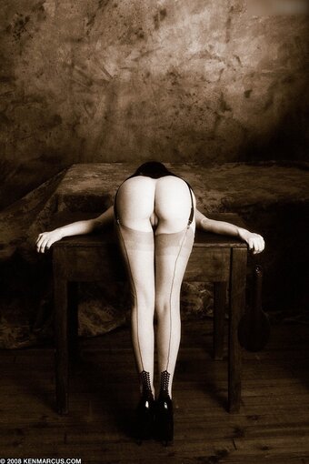 Dita Von Teese Nude Leaks Photo 29