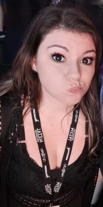 Divi / anni.divine Nude Leaks Photo 4