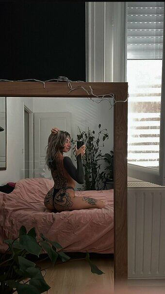 divinement_bon Nude Leaks Photo 2