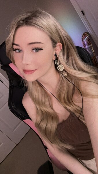 Dizzykitten / dizzykitten7 / thedizzykitten Nude Leaks Photo 15