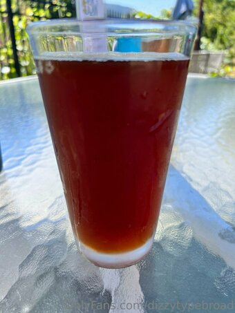 dizzytypebroad Nude Leaks Photo 18