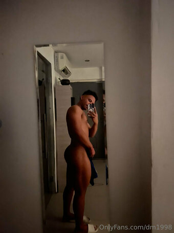 dm1998 Nude Leaks Photo 2