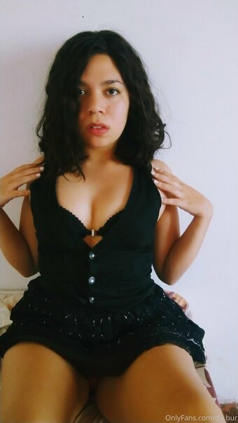 dn.bur Nude Leaks Photo 10