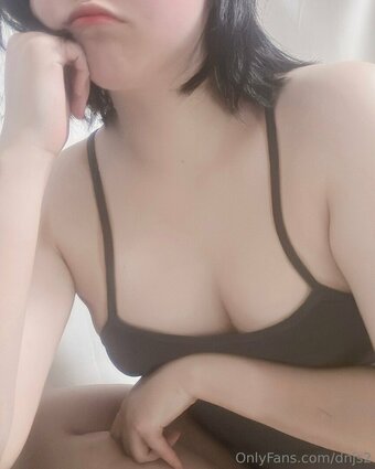 dnjs2 Nude Leaks Photo 5
