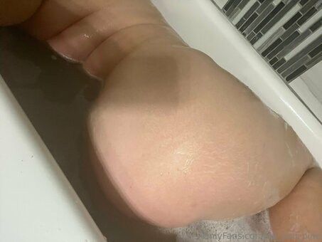 do_you_pine Nude Leaks Photo 9