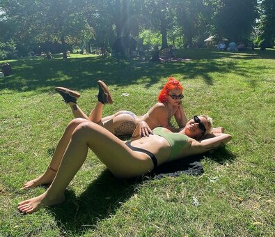 doa.lr / melinoe Nude Leaks Photo 2
