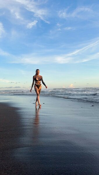 Doa Tumer / itsdoababy Nude Leaks Photo 1