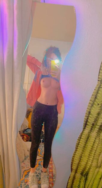 Docile Moth / docilemoth Nude Leaks OnlyFans Photo 5