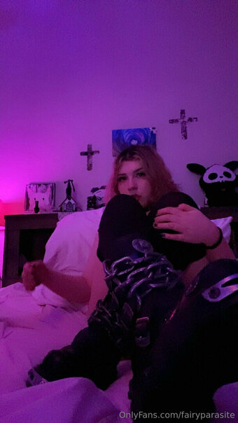 dollygraveee Nude Leaks Photo 22