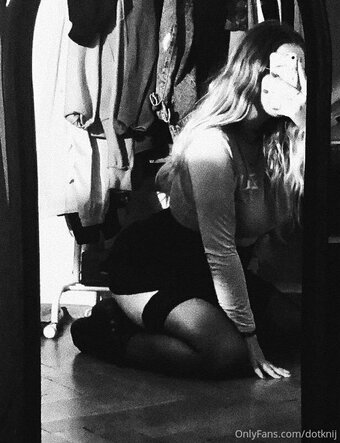 dotknij Nude Leaks Photo 28