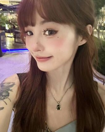 dou57dou / douuod57 Nude Leaks Photo 3