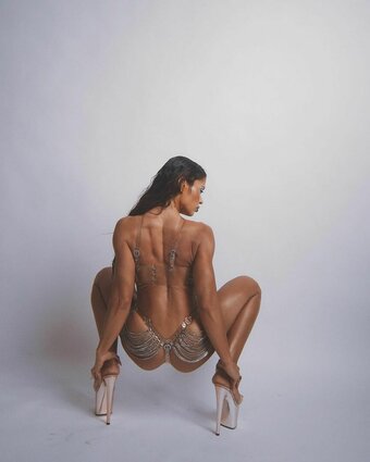 Douxtease / Lucie Oude / doux.tease / lucieoude Nude Leaks OnlyFans Photo 23