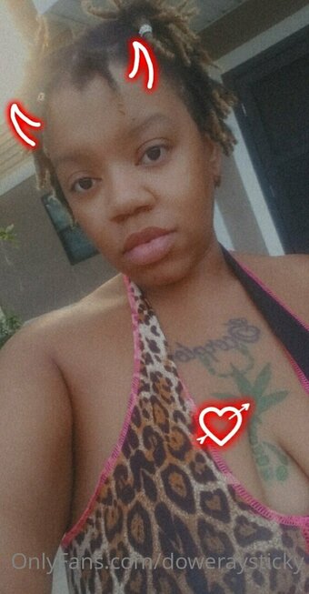 doweraysticky Nude Leaks Photo 2