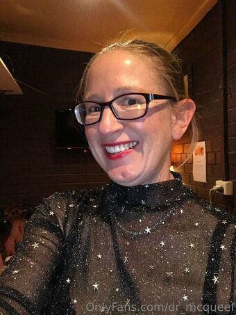 dr_mcqueef Nude Leaks Photo 3