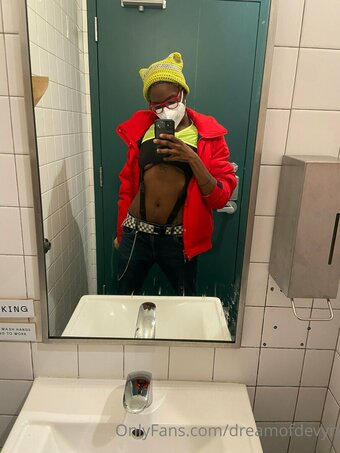 dreamofdevyn Nude Leaks Photo 16