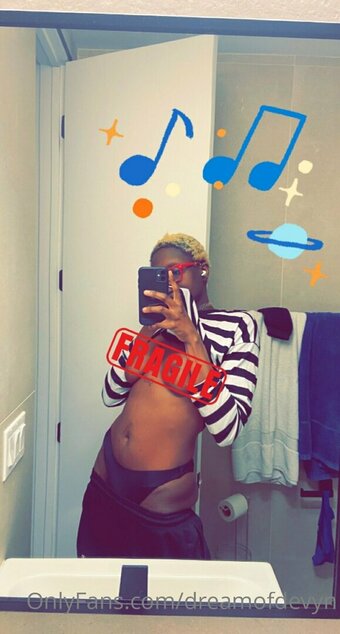 dreamofdevyn Nude Leaks Photo 19