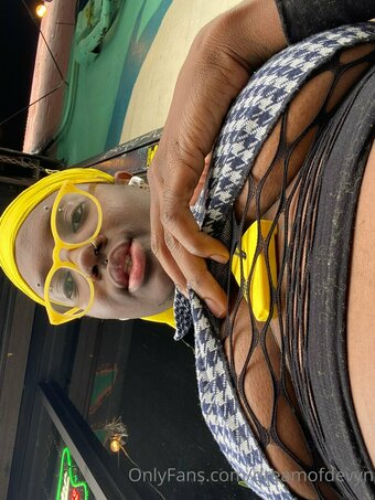 dreamofdevyn Nude Leaks Photo 28