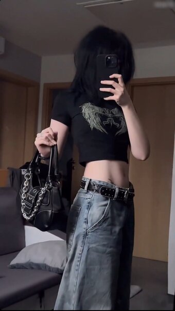 Drowsylio Nude Leaks Photo 4