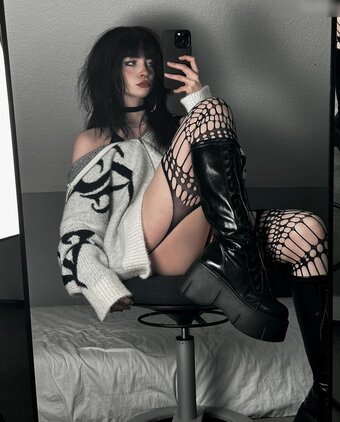 Drowsylio Nude Leaks Photo 21