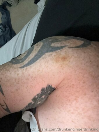 drunkengingerdrinking Nude Leaks Photo 5