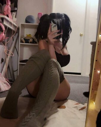 dthbed / dthbedd / natalie Nude Leaks Photo 7