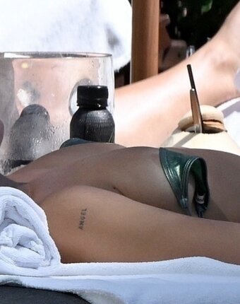 dua-lipa / dualipa Nude Leaks Photo 86