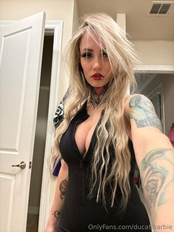 ducatibarbie Nude Leaks Photo 10