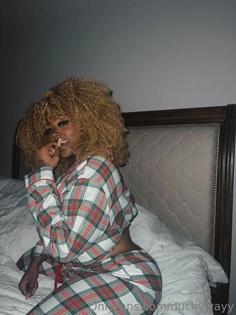 duchywayy Nude Leaks Photo 9